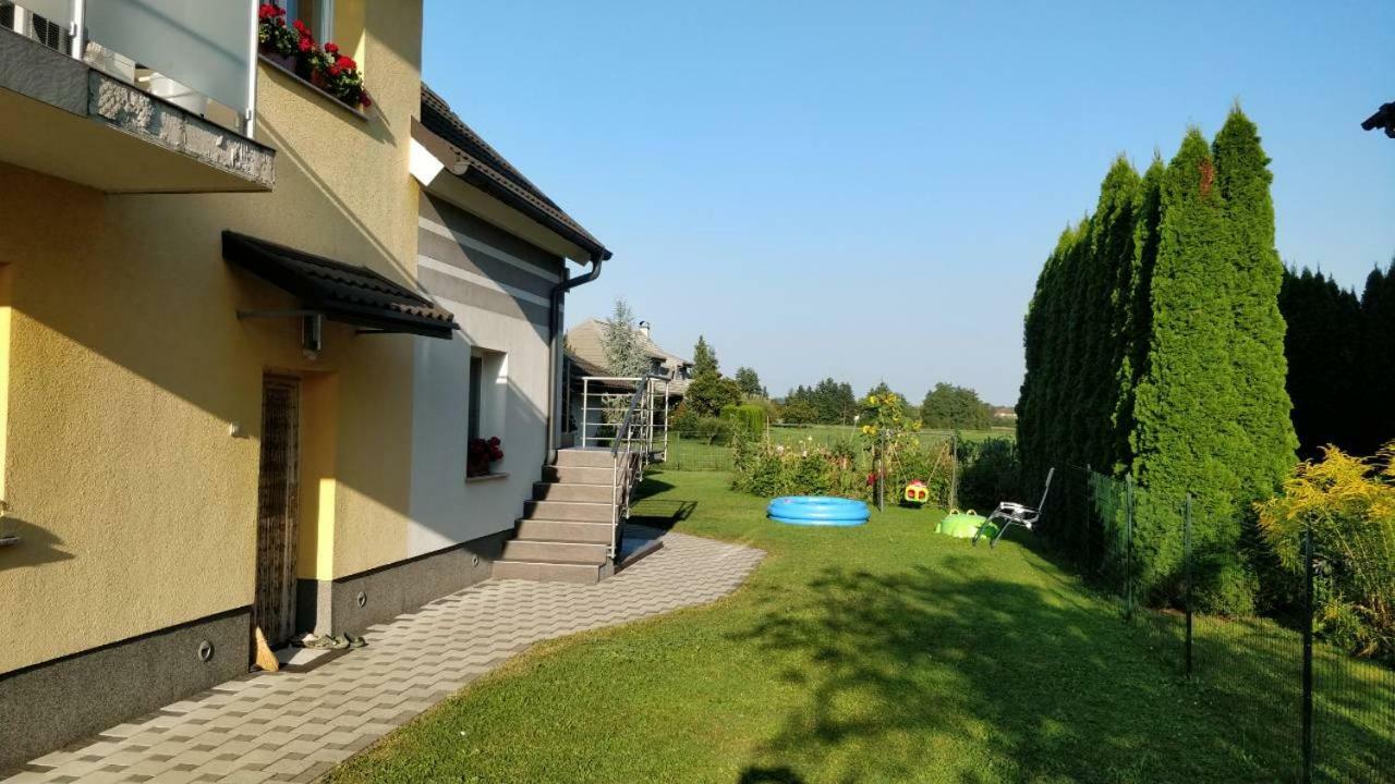 Ana'S Place Celje Luaran gambar